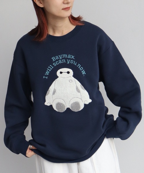 Disney(ディズニー)の「【Disney/ディズニー】アートワークデザイン 裏起毛 サガラ刺繍 クルーネック スウェット トレーナー(スウェット・レディース・ベージュ/ネイビー/グリーン/ライトグレー・M/L)」の4枚目の写真