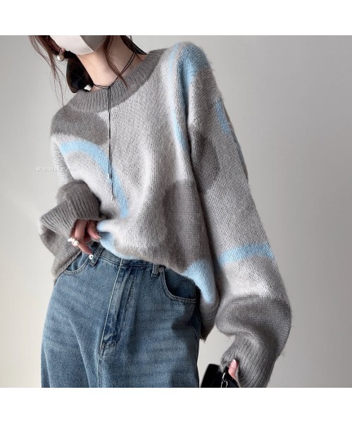 classicalelf（クラシカルエルフ）の「1枚で映える主役級。 ウェーブ柄 ダブル ジャガード シャギー ニット オーバーサイズプルオーバー（ニット/セーター・レディース・ピンク/ライトグレー/オレンジ/ネイビー・MEDIUM/X-LARGE/SMALL/LARGE）」の17枚目の写真