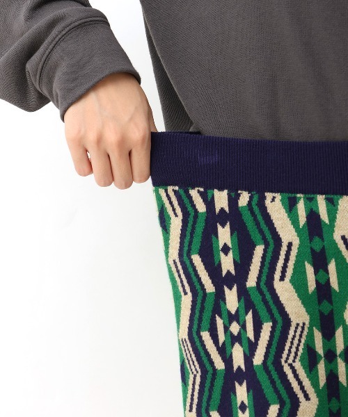 チチカカ（チチカカ）の「キカ柄ニットパンツ（その他パンツ・レディース・ネイビー/グリーン/ブラック・FREE）」の13枚目の写真