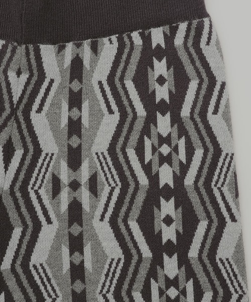 チチカカ（チチカカ）の「キカ柄ニットパンツ（その他パンツ・レディース・ネイビー/グリーン/ブラック・FREE）」の15枚目の写真