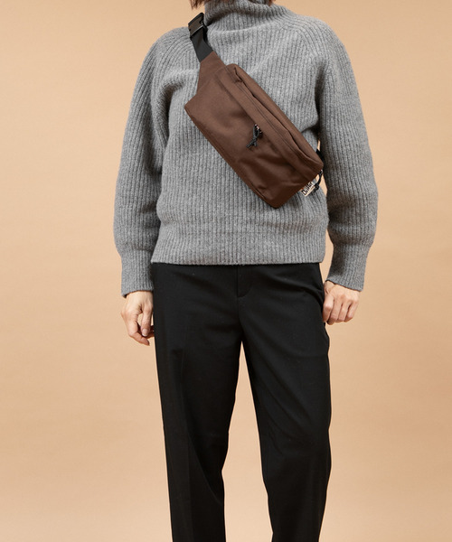 Drifter（ドリフター）の「CLASSIC HIP SACK M／クラシックヒップサックM（ボディバッグ/ウエストポーチ・メンズ・ブラック/ネイビー/ブラウン/タン・FREE）」の12枚目の写真