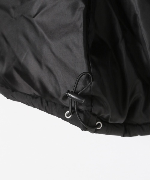 LEPSIM（レプシィム）の「エアサーマルワイドスタンドベスト　116902（ダウンベスト・レディース・ブラック/ベージュ/オフホワイト・FREE）」の7枚目の写真