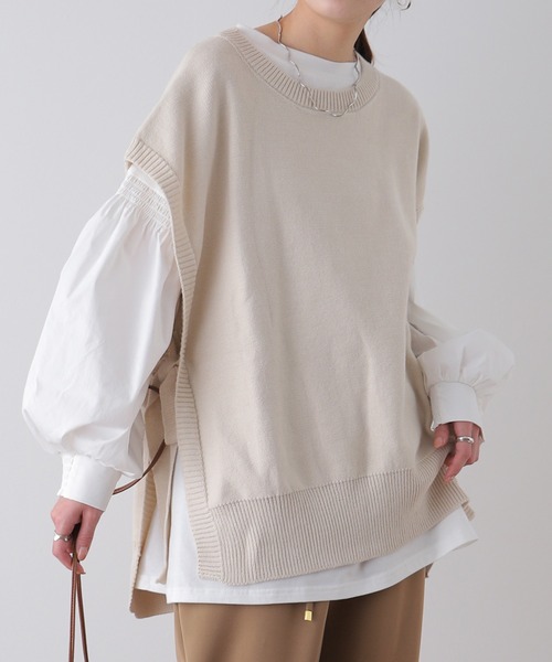 HUG.U(ハグユー)の「体型カバーニットベスト(ベスト・レディース・サンドベージュ/チャコール/モスグリーン/ブラック/アイボリー/チョコ・FREE)」の2枚目の写真