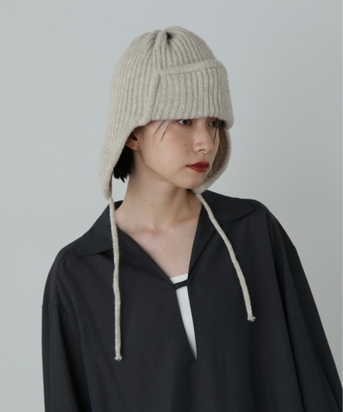N.(N. Natural Beauty Basic)(エヌエヌナチュラルビューティーベーシック)の「◆ニットフライトキャップ(ニットキャップ/ビーニー・レディース・アイボリー/ブラック・フリ-)」の3枚目の写真