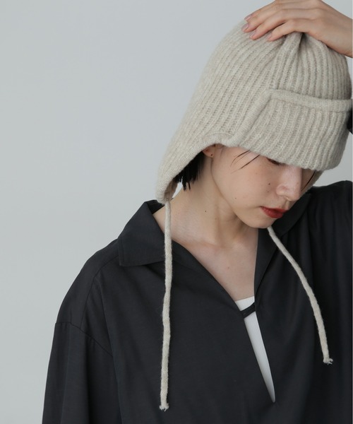 N.(N. Natural Beauty Basic)(エヌエヌナチュラルビューティーベーシック)の「◆ニットフライトキャップ(ニットキャップ/ビーニー・レディース・アイボリー/ブラック・フリ-)」の5枚目の写真
