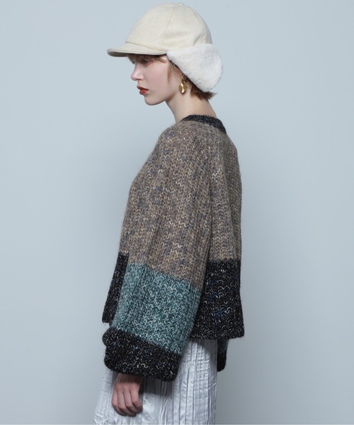 CREOLME(クレオルム)の「(CREOLME)バイカラークロップドニット(ニット/セーター・レディース・ブラック/レッド・FREE)」の7枚目の写真