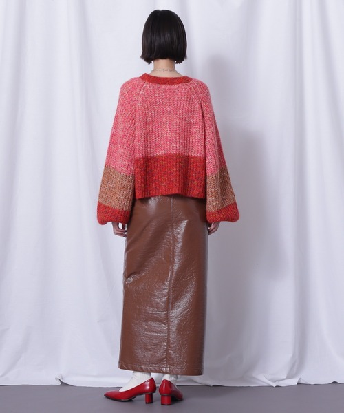 CREOLME(クレオルム)の「(CREOLME)バイカラークロップドニット(ニット/セーター・レディース・ブラック/レッド・FREE)」の14枚目の写真