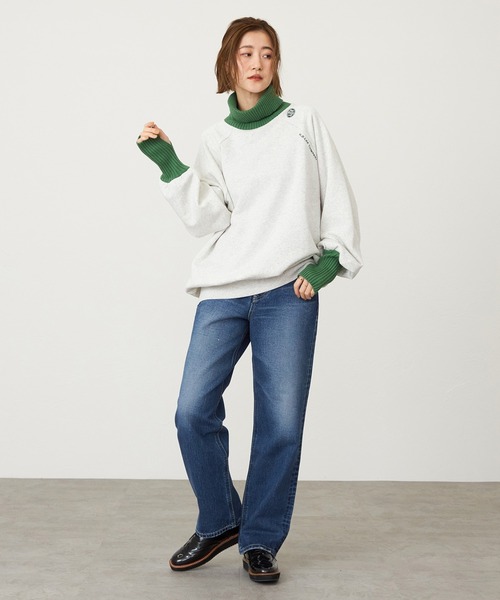 Lee（リー）の「Lee/リー リブタートルネック ２トーンスウェット ルーズシルエット バルーンスリーブ（スウェット・レディース・レッド/グリーン/ピンク/ピンク系その他/グリーン系その他/オフホワイト・MEDIUM）」の16枚目の写真