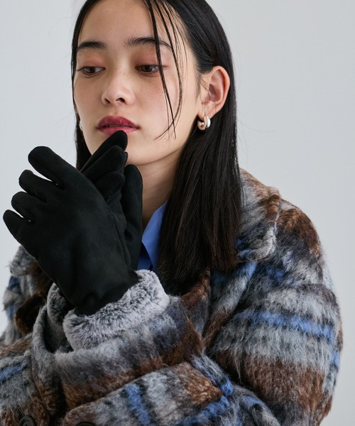 VIS（ビス）の「フェイクスェードファーグローブ（手袋・レディース・ブラック/ベージュ・FREE）」の18枚目の写真