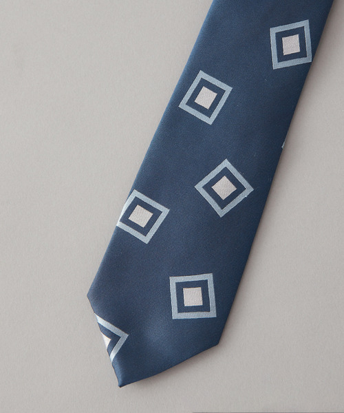 MEN'S MELROSE（メンズメルローズ）の「幾何柄模様ネクタイ（ネクタイ・メンズ・ブルー/グリーン/ワインレッド/ダークブルー/ネイビー・9）」の17枚目の写真