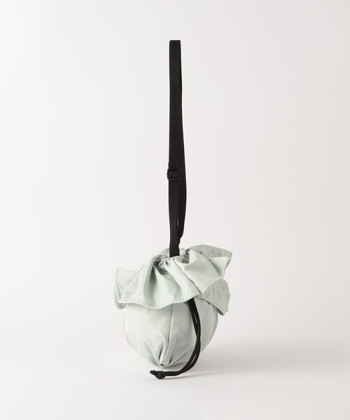 green label relaxing(グリーンレーベルリラクシング)の「GLR フリル 巾着 ポシェット(ショルダーバッグ・キッズ・ブラック/ピンク/ライム・FREE)」の4枚目の写真