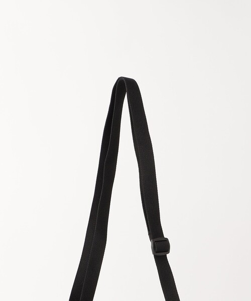 green label relaxing(グリーンレーベルリラクシング)の「GLR フリル 巾着 ポシェット(ショルダーバッグ・キッズ・ブラック/ピンク/ライム・FREE)」の15枚目の写真