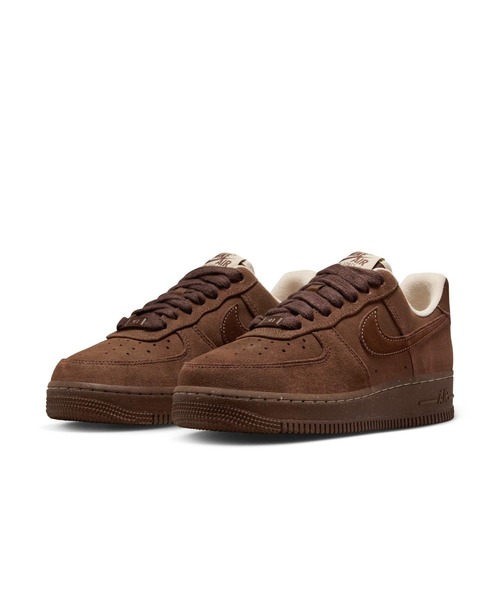 NIKE(ナイキ)の「W AIR FORCE 1 '07 FQ8901-259(スニーカー・レディース・ブラウン・22.5cm/23.0cm/23.5cm/24.0cm/24.5cm/25.0cm/25.5cm/26.0cm/26.5cm/27.0cm/27.5cm/28.0cm/28.5cm/29.0cm/22.0cm)」の8枚目の写真