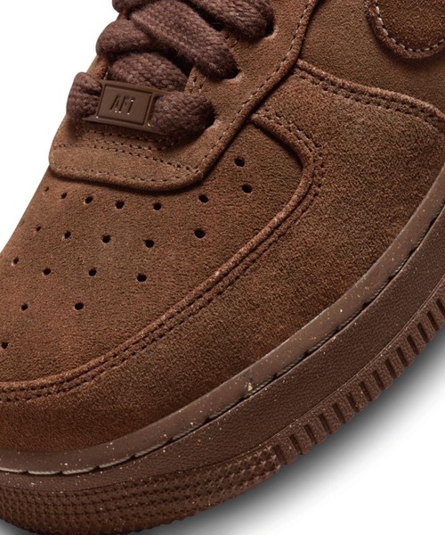 NIKE(ナイキ)の「W AIR FORCE 1 '07 FQ8901-259(スニーカー・レディース・ブラウン・22.5cm/23.0cm/23.5cm/24.0cm/24.5cm/25.0cm/25.5cm/26.0cm/26.5cm/27.0cm/27.5cm/28.0cm/28.5cm/29.0cm/22.0cm)」の13枚目の写真