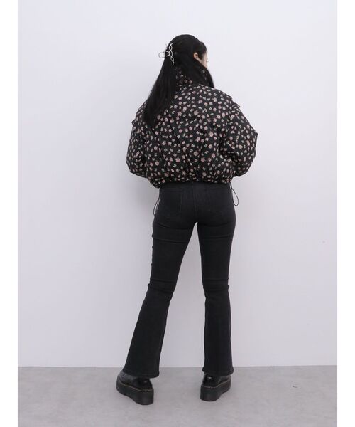 jouetie(ジュエティ)の「2WAYダウンライクショートジャケット(ダウンジャケット/コート・レディース・レッド/その他1/アイボリー/ブラック・MEDIUM)」の12枚目の写真