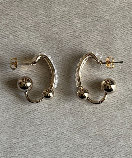ciite'(シーテ)の「小粒パール×ボールニュアンス ピアス (両耳用)(ピアス(両耳用)・レディース・シルバー/ゴールド・FREE)」の9枚目の写真