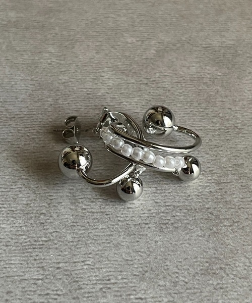 ciite'(シーテ)の「小粒パール×ボールニュアンス ピアス (両耳用)(ピアス(両耳用)・レディース・シルバー/ゴールド・FREE)」の12枚目の写真