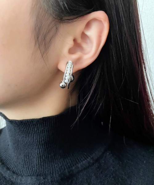 ciite'(シーテ)の「小粒パール×ボールニュアンス ピアス (両耳用)(ピアス(両耳用)・レディース・シルバー/ゴールド・FREE)」の3枚目の写真
