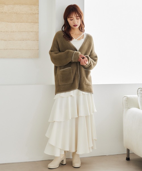 mysty woman（ミスティウーマン）の「ハンドステッチフェザーカーディガン　246392（カーディガン/ボレロ・レディース・オフホワイト/ブラック/モカ・FREE）」の6枚目の写真