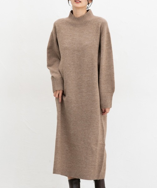 Honeys（ハニーズ）の「【ふんわりもちもち】ハイネックワンピース（ワンピース・レディース・ブルー/チャコール/モカ・S/M/L/LL）」の2枚目の写真