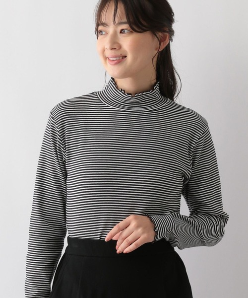 GLOBAL WORK Smile Seed Store（グローバルワーク スマイルシードストア）の「華奢リブメロウハイネック/長袖/118561（Tシャツ/カットソー・レディース・チャコール/ライトベージュ/ブラック/ブラック×ホワイト/オフホワイト・MEDIUM/LARGE/X-LARGE/SMALL）」の4枚目の写真