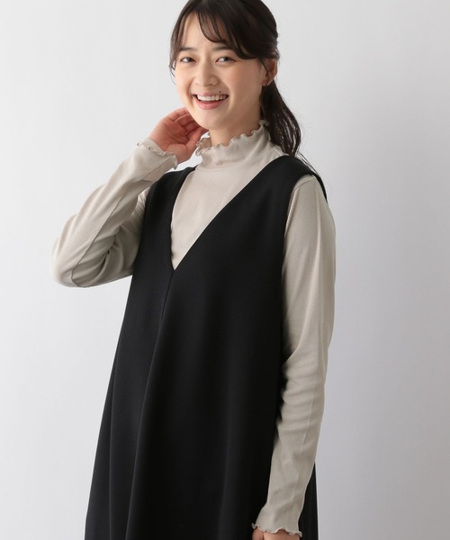 GLOBAL WORK Smile Seed Store（グローバルワーク スマイルシードストア）の「華奢リブメロウハイネック/長袖/118561（Tシャツ/カットソー・レディース・チャコール/ライトベージュ/ブラック/ブラック×ホワイト/オフホワイト・MEDIUM/LARGE/X-LARGE/SMALL）」の5枚目の写真