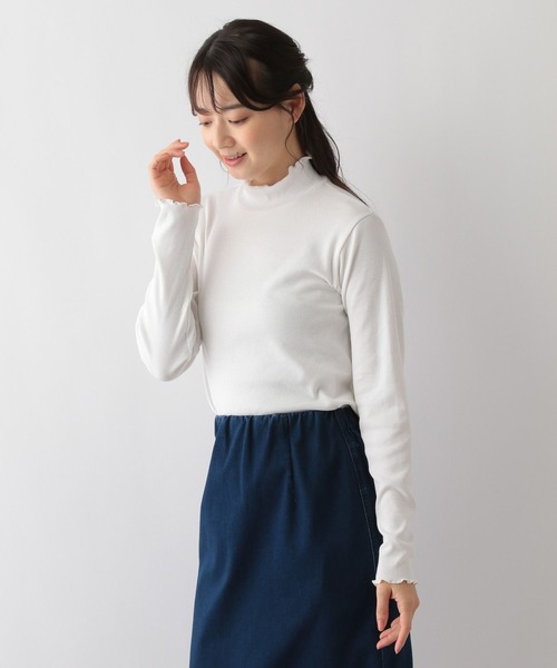 GLOBAL WORK Smile Seed Store（グローバルワーク スマイルシードストア）の「華奢リブメロウハイネック/長袖/118561（Tシャツ/カットソー・レディース・チャコール/ライトベージュ/ブラック/ブラック×ホワイト/オフホワイト・MEDIUM/LARGE/X-LARGE/SMALL）」の9枚目の写真