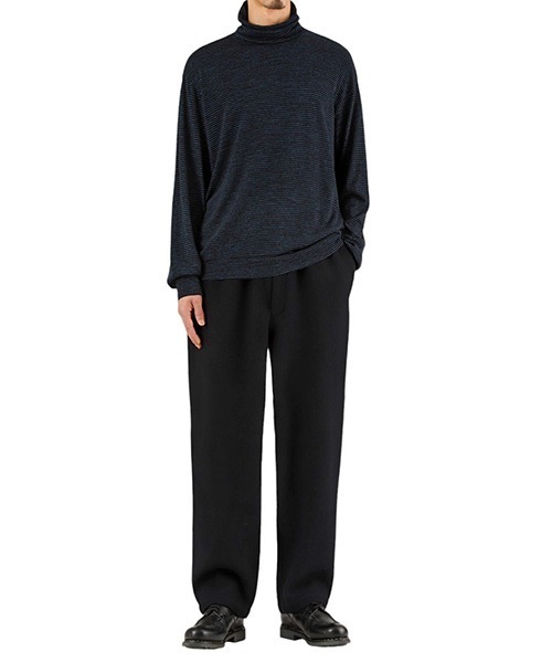 marka（マーカ）の「marka / マーカ：TURTLE NECK - sp120's wool cotton knit -：M24C-17CS01C[COR]（Tシャツ/カットソー・メンズ・グレー系その他/ブラック×ブルー・2(M)/1(S)）」の12枚目の写真