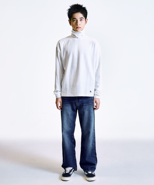 City Ambient Products(シティアンビエントプロダクツ)の「City Ambient Products: フライス タートルネック ロングスリーブ Tシャツ(Tシャツ/カットソー・メンズ・ブラック/ホワイト・SMALL/MEDIUM/LARGE)」の3枚目の写真