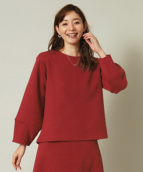 ITS'DEMO（イッツデモ）の「◆【セットアップ可／手洗い可】ふくれジャカードプルオーバー（Tシャツ/カットソー・レディース・アイボリー/ブラック/ボルドー/ベージュ・00）」の4枚目の写真