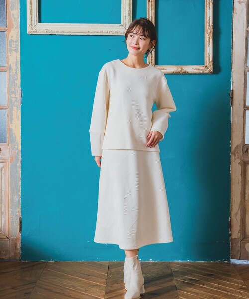 ITS'DEMO（イッツデモ）の「◆【セットアップ可／手洗い可】ふくれジャカードプルオーバー（Tシャツ/カットソー・レディース・アイボリー/ブラック/ボルドー/ベージュ・00）」の7枚目の写真