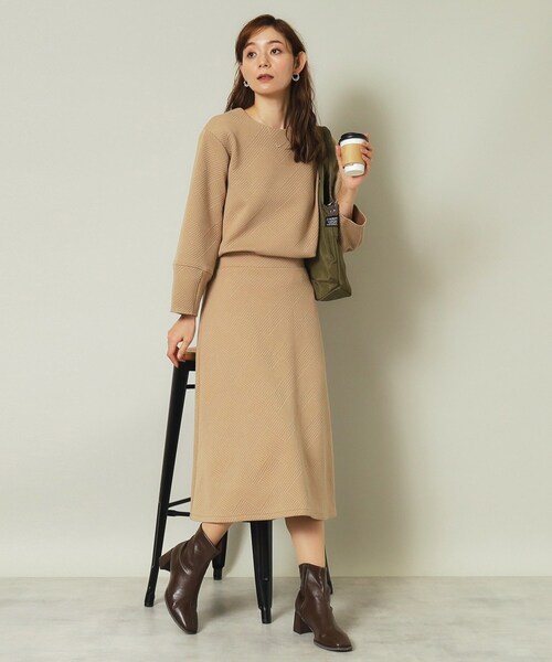 ITS'DEMO（イッツデモ）の「◆【セットアップ可／手洗い可】ふくれジャカードプルオーバー（Tシャツ/カットソー・レディース・アイボリー/ブラック/ボルドー/ベージュ・00）」の18枚目の写真