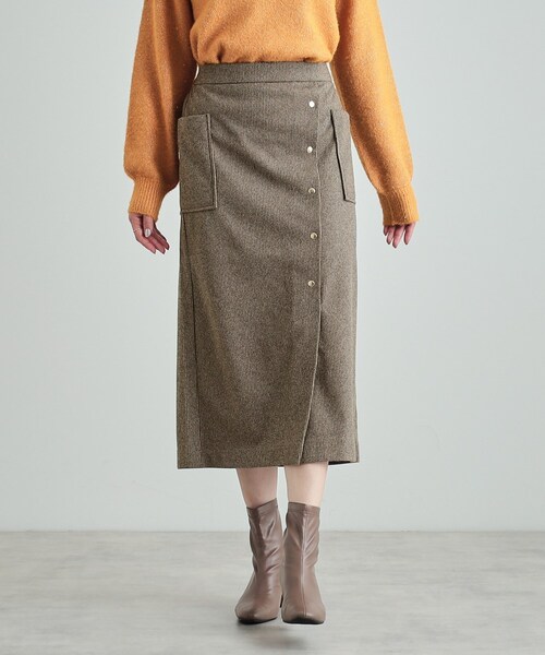 DRESKIP（ドレスキップ）の「◆【S-LL/あったか】きれいめ ドット釦ナロースカート（スカート・レディース・ブラック/ライトベージュ/ベージュ系1・01/02/03/04）」の12枚目の写真