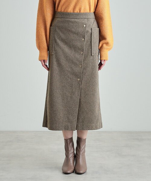 DRESKIP（ドレスキップ）の「◆【S-LL/あったか】きれいめ ドット釦ナロースカート（スカート・レディース・ブラック/ライトベージュ/ベージュ系1・01/02/03/04）」の16枚目の写真