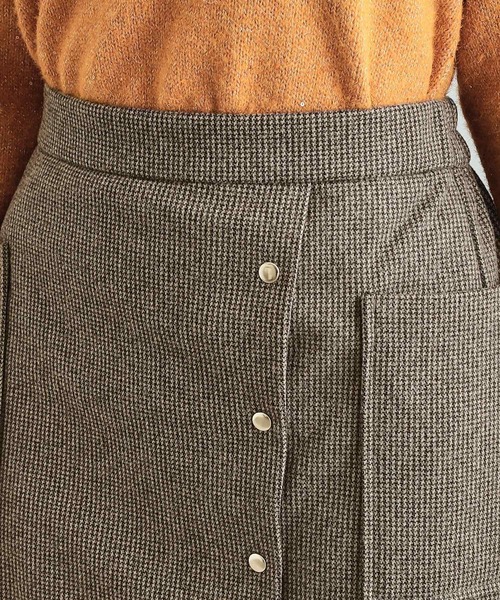 DRESKIP（ドレスキップ）の「◆【S-LL/あったか】きれいめ ドット釦ナロースカート（スカート・レディース・ブラック/ライトベージュ/ベージュ系1・01/02/03/04）」の19枚目の写真