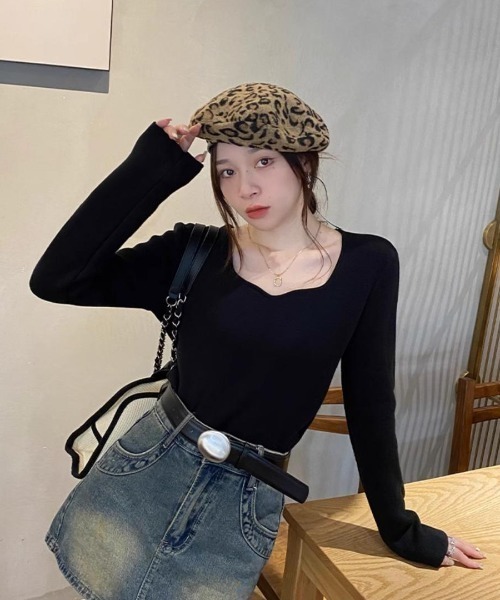 paravion(パラビオン)の「裏起毛フロントデザインニットプルオーバー(ニット/セーター・レディース・ブラック/ホワイト・FREE)」の5枚目の写真