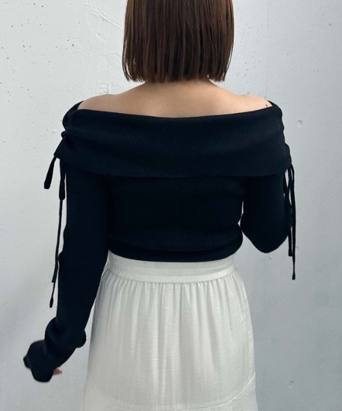 archives（アルシーヴ）の「ドロストオフショルラメリブニット（ニット/セーター・レディース・ピンク/ブラック/グレー/アイボリー・MEDIUM）」の14枚目の写真