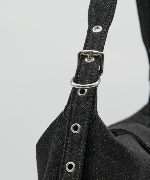 Carmelo（カーメロ）の「'Le reve' crystal denim small bag（ショルダーバッグ・レディース・インディゴブルー/ブラック・FREE）」の3枚目の写真