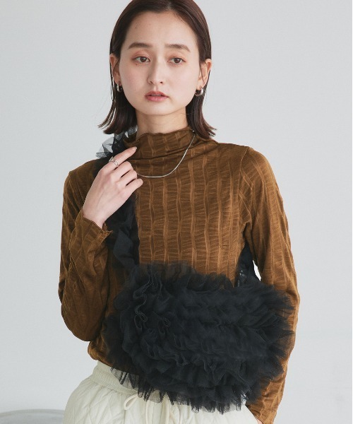 ad thie(アドティエ)の「チュールフリル ショルダーバッグ(ショルダーバッグ・レディース・オフホワイト/ブラック・FREE)」の12枚目の写真
