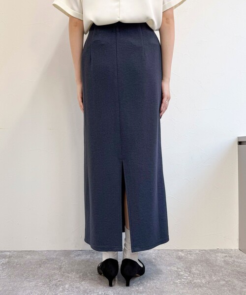 fredy emue（フレディエミュ）の「ブークレ―ナロースカート（スカート・レディース・ブラック/ネイビー・36/38）」の22枚目の写真