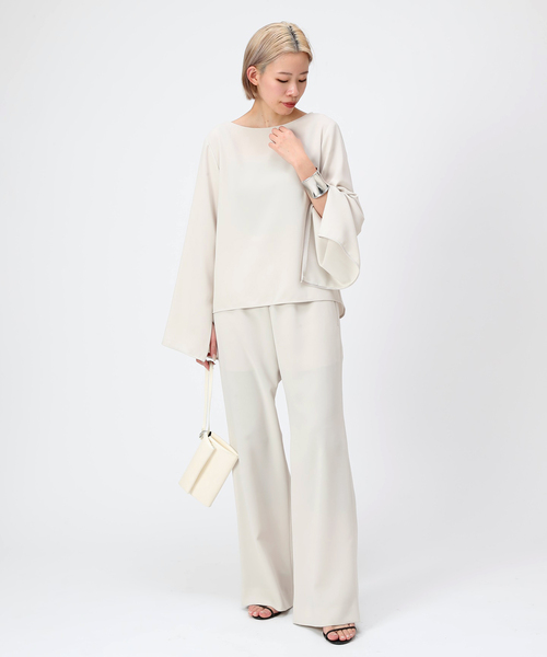 AP STUDIO（エーピーストゥディオ）の「*ソフィアジップスリーブブラウス（シャツ/ブラウス・レディース・ベージュ/ブラック・FREE）」の3枚目の写真