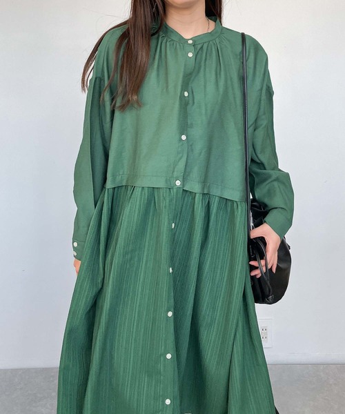 AS KNOW AS plus(アズノゥアズプラス)の「●切替ギャザー前開きワンピース(ワンピース・レディース・グリーン/サックスブルー系/ネイビー/ブラック系・FREE)」の22枚目の写真