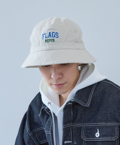LAKOLE(ラコレ)の「ロゴ刺繍メトロハット / 287488(ハット・メンズ・ネイビー/ベージュ/チャコール・9)」の2枚目の写真