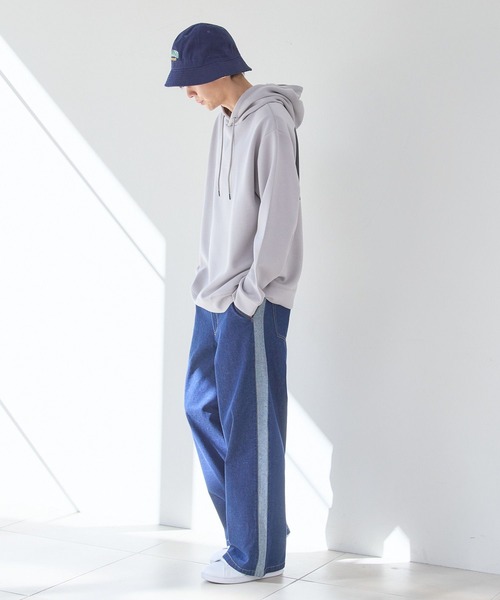 LAKOLE(ラコレ)の「ロゴ刺繍メトロハット / 287488(ハット・メンズ・ネイビー/ベージュ/チャコール・9)」の5枚目の写真