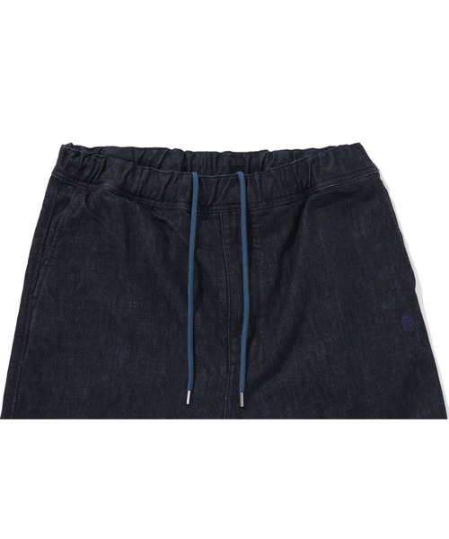 A BATHING APE（アベイシングエイプ）の「ONE POINT RELAXED FIT 13OZ DENIM SHORTS（デニムパンツ・メンズ・ライトインディゴブルー/インディゴブルー・X-LARGE/LARGE/MEDIUM/SMALL）」の7枚目の写真