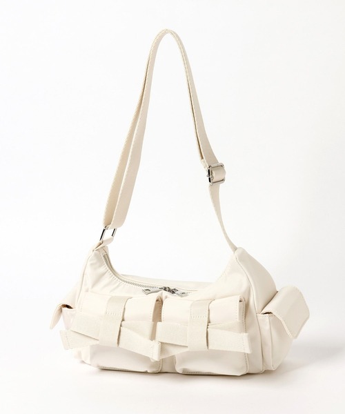 Heather（ヘザー）の「ナイロンリボンショルダーBAG　327049（ショルダーバッグ・レディース・レッド/アイボリー/ブラック・ONE SIZE）」の5枚目の写真