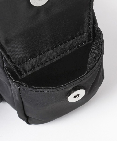 Heather（ヘザー）の「ナイロンリボンショルダーBAG　327049（ショルダーバッグ・レディース・レッド/アイボリー/ブラック・ONE SIZE）」の20枚目の写真