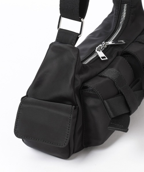 Heather（ヘザー）の「ナイロンリボンショルダーBAG　327049（ショルダーバッグ・レディース・レッド/アイボリー/ブラック・ONE SIZE）」の22枚目の写真