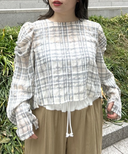 DOLLUPOOPS（ドールアップウップス）の「チェックタックスリーブブラウス（シャツ/ブラウス・レディース・ネイビー/その他・38）」の2枚目の写真