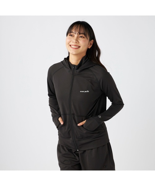 Ocean Pacific（オーシャンパシフィック）の「Ocean Pacific オーシャンパシフィック ブランド ロゴ UVカット 2WAY 長袖 ラッシュガード 水着（ラッシュガード・レディース・ネイビー/ベージュ/カーキ/グレー/アイボリー・L/XL/M）」の2枚目の写真